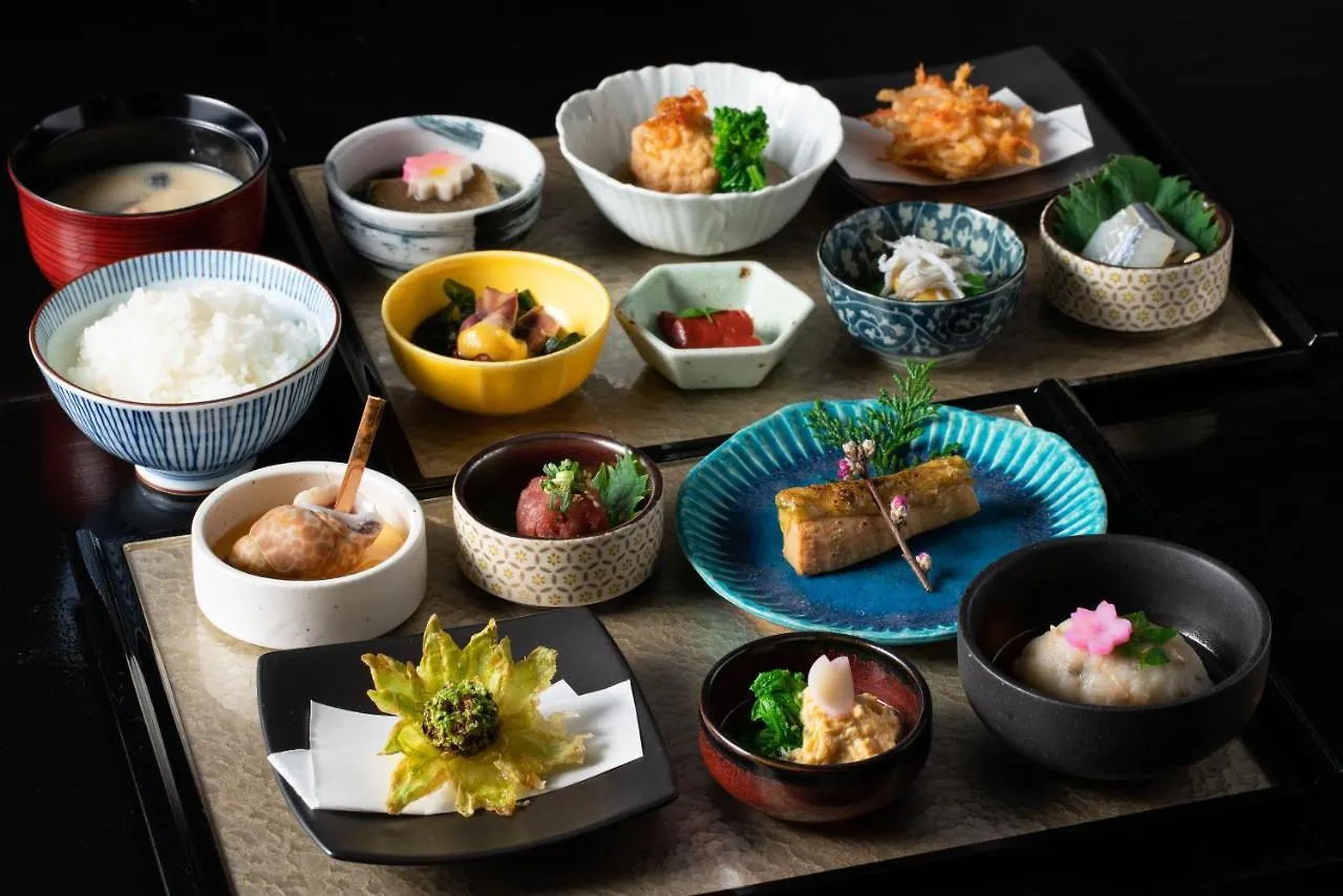 ****  Kyoto Yamashina Hotel Sanraku Japan