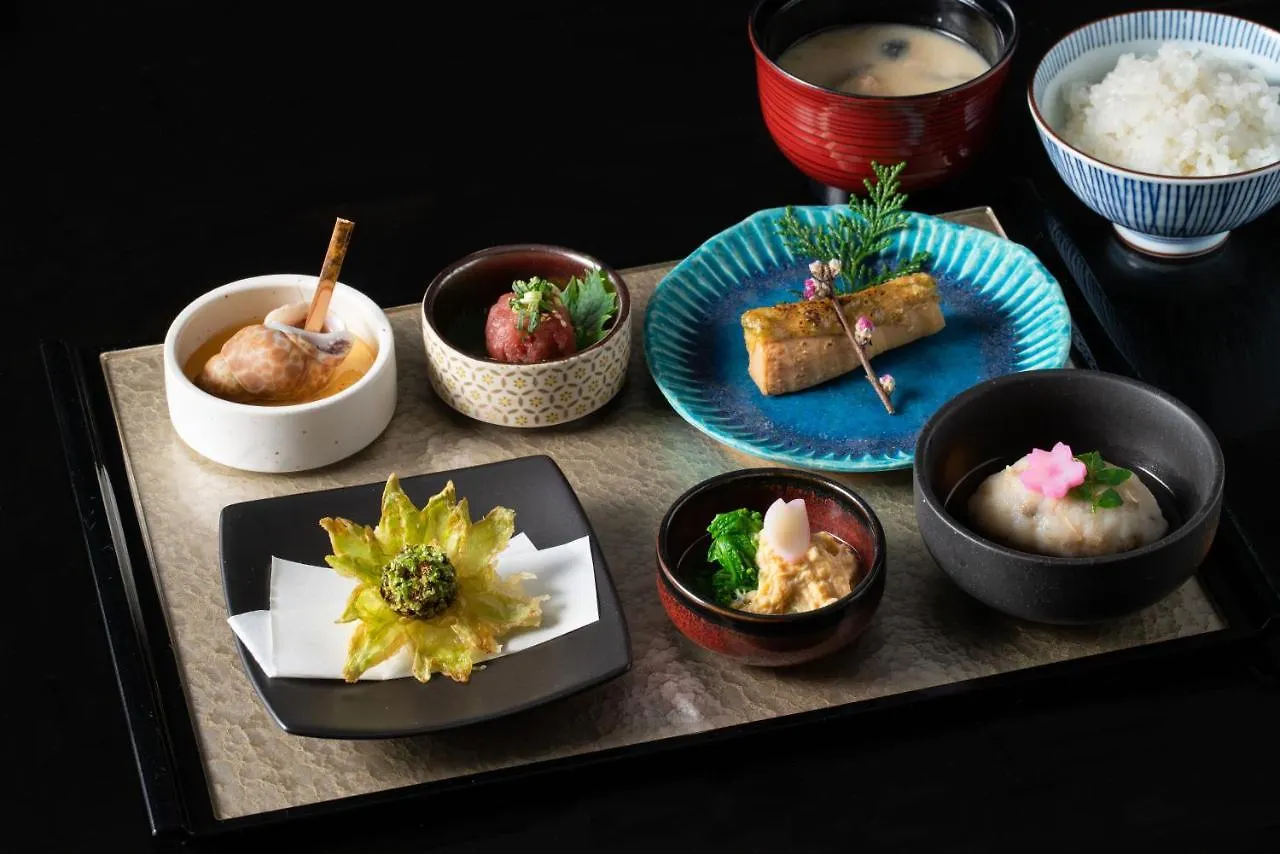 Kyoto Yamashina Hotel Sanraku Japan